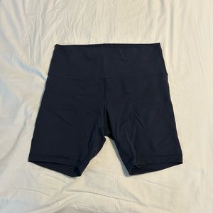 Lululemon navy blue bike shorts size 12